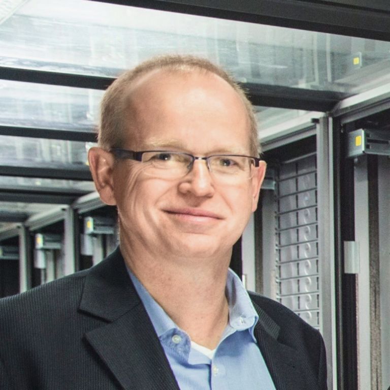 Portret Gunnar Woitack, glavnog službenika za informacionu bezbednost u EOS-u.